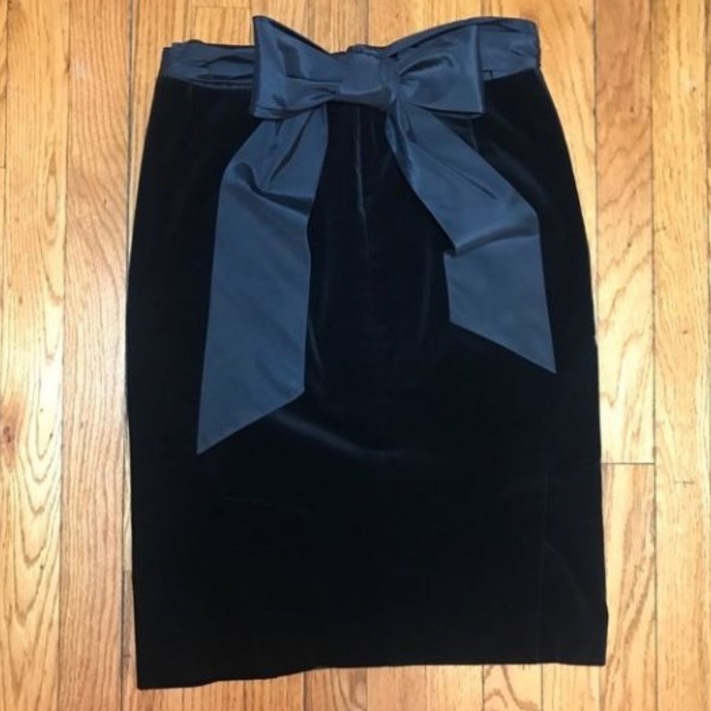 Theory Black Velvet Pencil Skirt with Bow